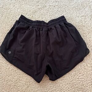 Lululemon Black HR Hotty Hot Shorts 4 Inch